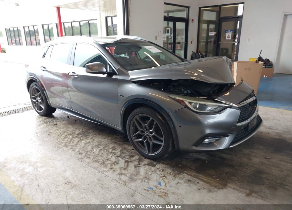 2017 INFINITI QX30 PREMIUM VIN: SJKCH5CP4HA030651