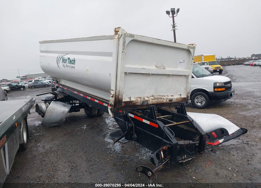 2001 RELIANCE TRAILER MFG --- VIN: 1REFA52031C011279
