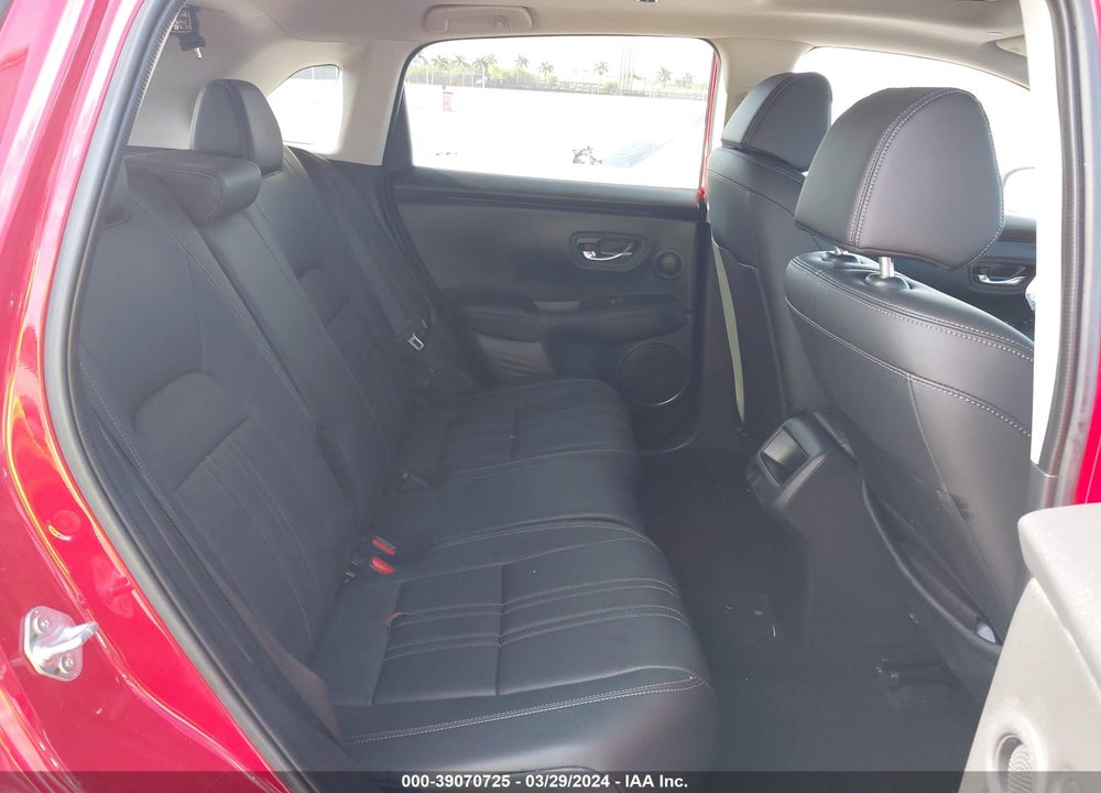 2024 HONDA HR-V 2WD EX-L/2WD EX-L W/O BSI VIN: 3CZRZ1H72RM706850