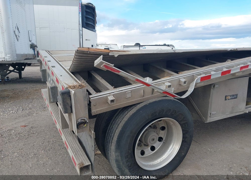 2023 REITNOUER FLATBED TRAILER VIN: 1RNF48A26PR062731