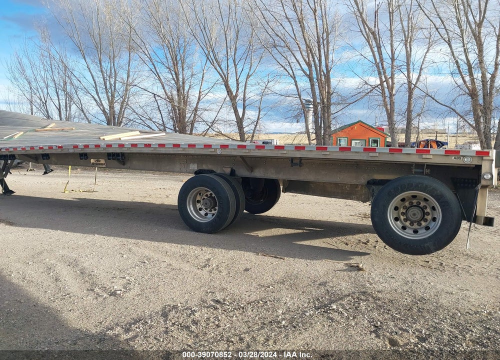 2023 REITNOUER FLATBED TRAILER VIN: 1RNF48A26PR062731