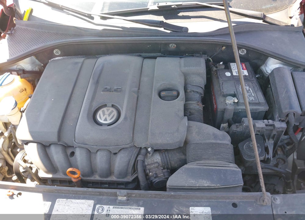 2013 VOLKSWAGEN PASSAT 2.5L S VIN: 1VWAP7A3XDC069703