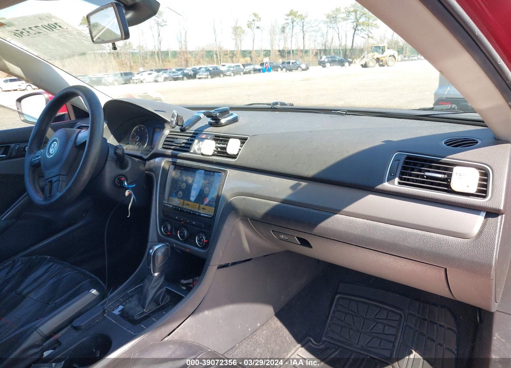 2013 VOLKSWAGEN PASSAT 2.5L S VIN: 1VWAP7A3XDC069703