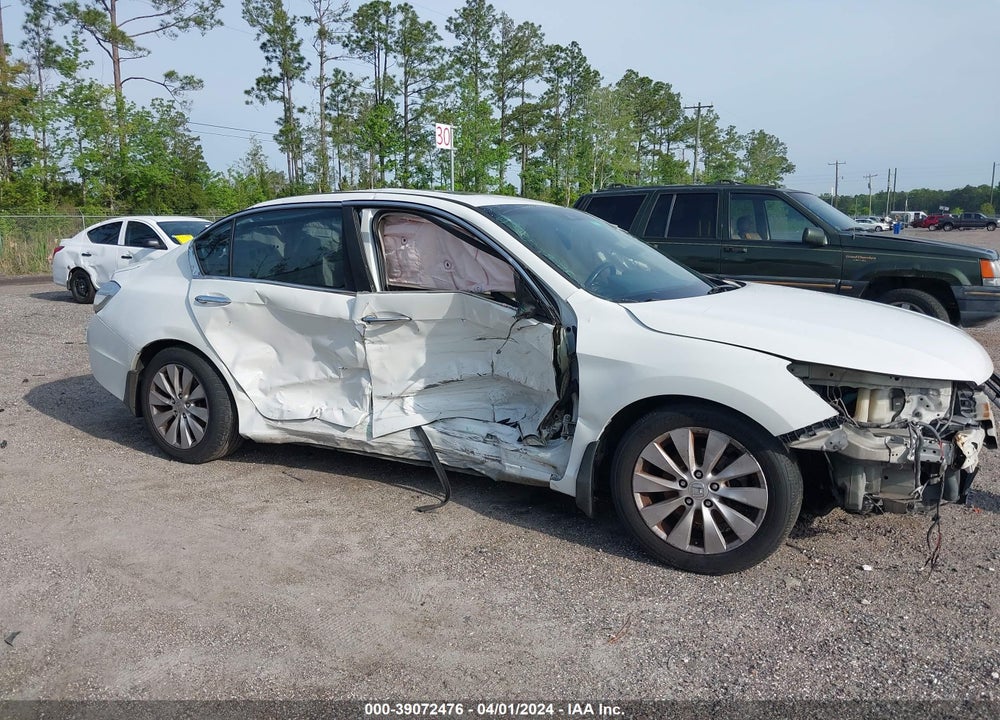 2015 HONDA ACCORD EX-L VIN: 1HGCR2F88FA007200