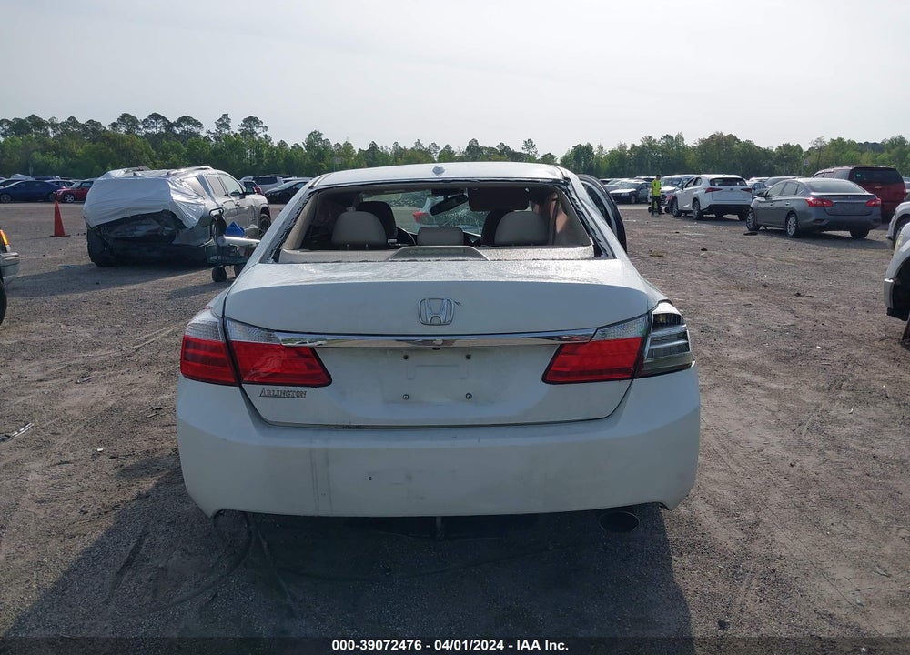 2015 HONDA ACCORD EX-L VIN: 1HGCR2F88FA007200