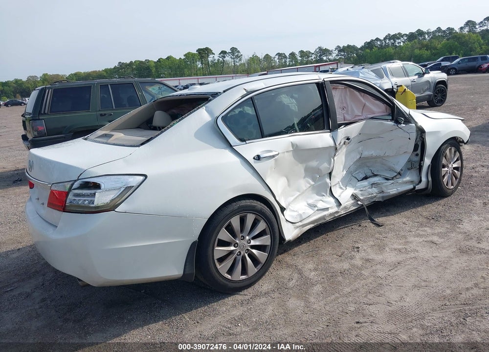 2015 HONDA ACCORD EX-L VIN: 1HGCR2F88FA007200