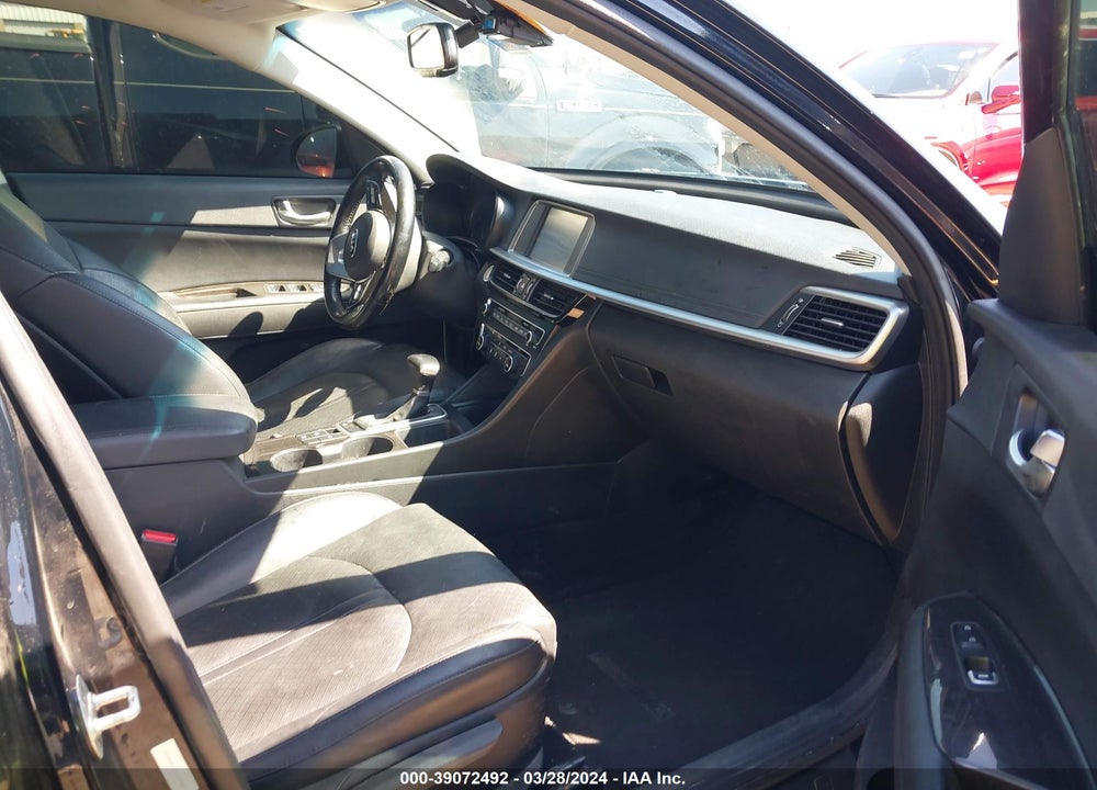 2019 KIA OPTIMA EX VIN: 5XXGU4L12KG295828