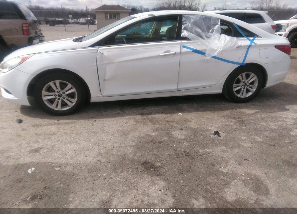 2013 HYUNDAI SONATA GLS VIN: 5NPEB4AC1DH739239