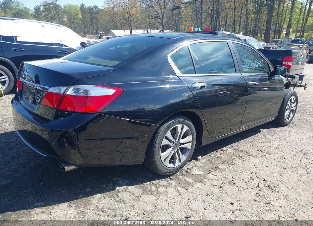 2015 HONDA ACCORD LX VIN: 1HGCR2F34FA071397