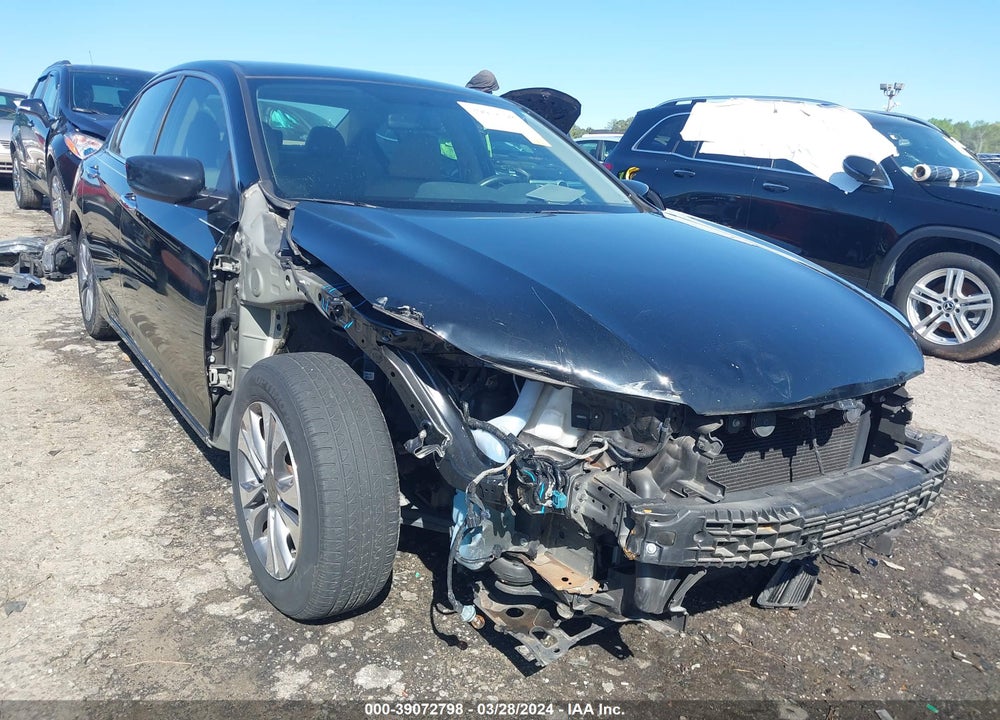 2015 HONDA ACCORD LX VIN: 1HGCR2F34FA071397