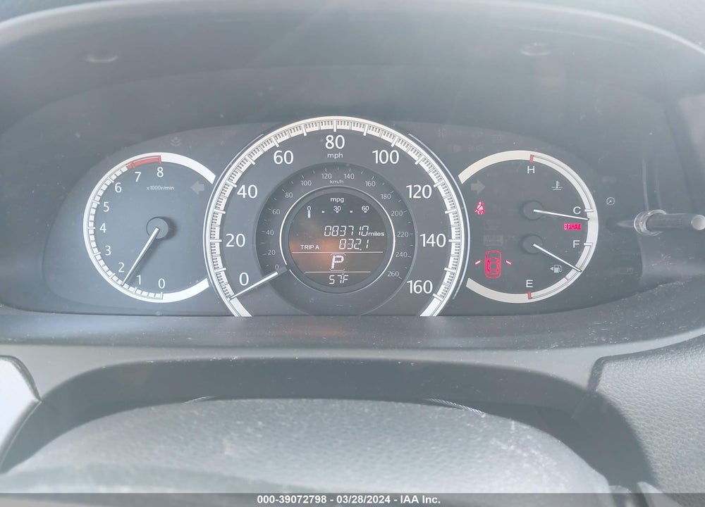 2015 HONDA ACCORD LX VIN: 1HGCR2F34FA071397