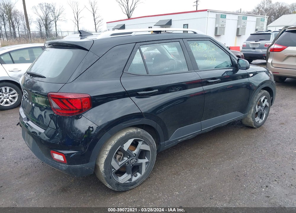 2021 HYUNDAI VENUE SEL VIN: KMHRC8A30MU086314