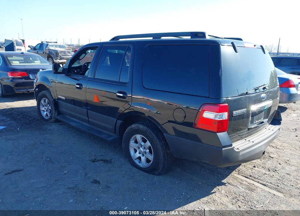2007 FORD EXPEDITION XLT VIN: 1FMFU15557LA46534