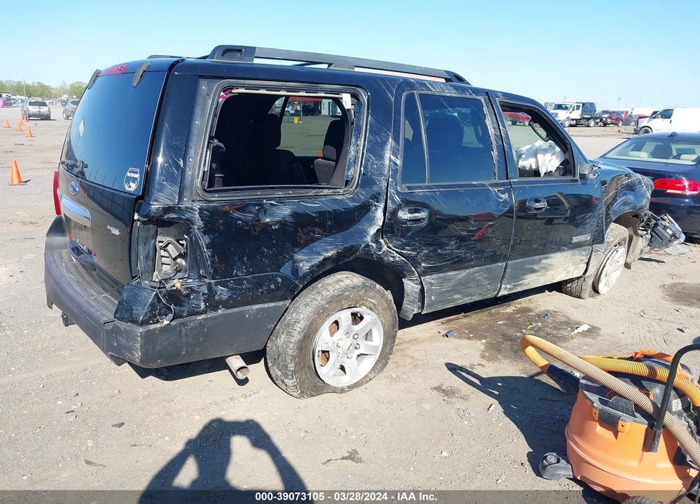 2007 FORD EXPEDITION XLT VIN: 1FMFU15557LA46534