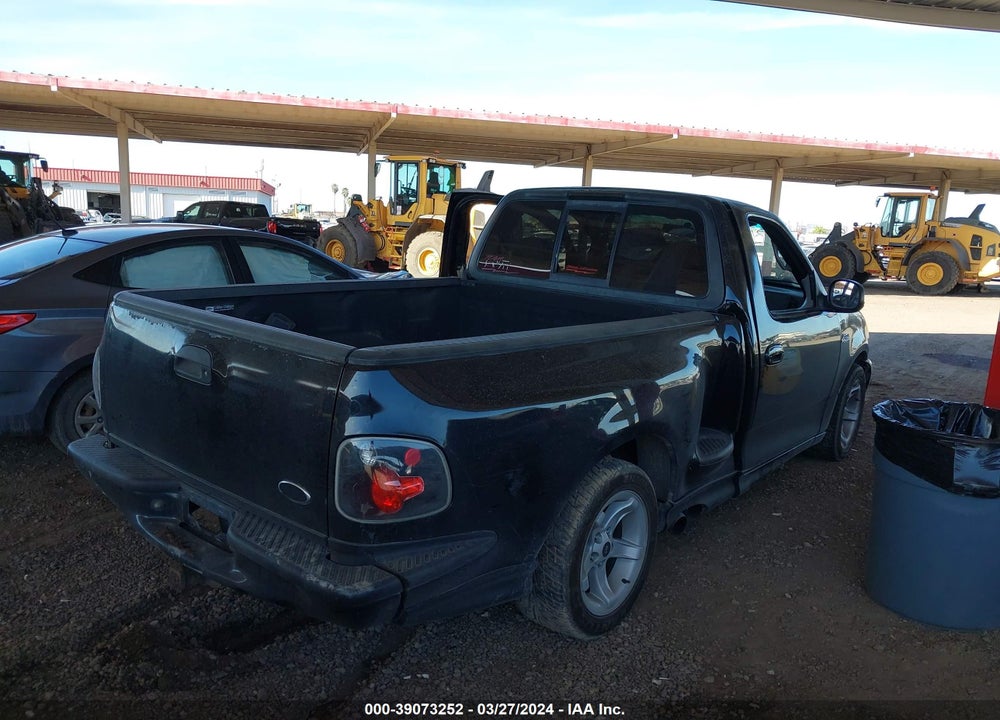 2000 FORD F-150 SVT LIGHTNING VIN: 2FTZF0737YCA75627