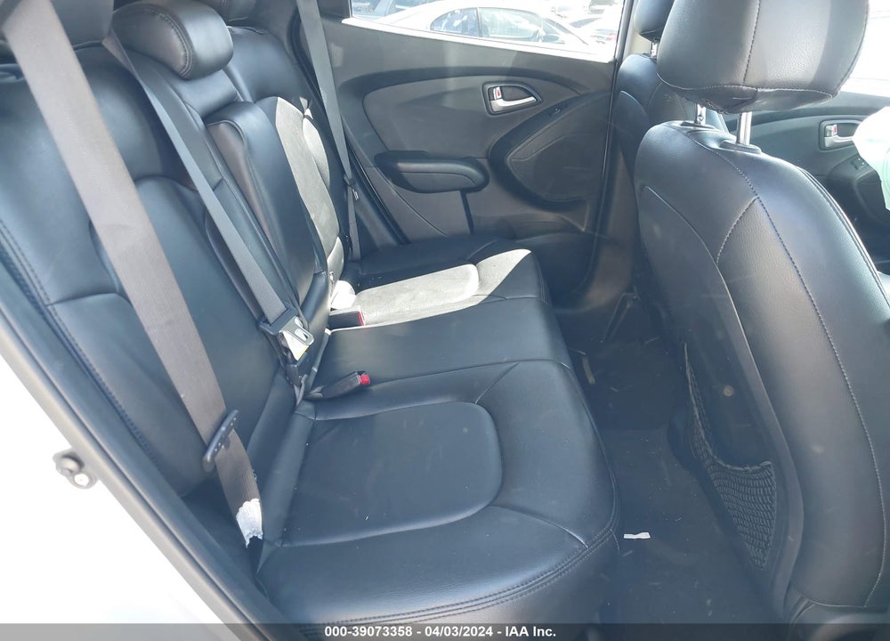 2013 HYUNDAI TUCSON LIMITED VIN: KM8JU3AC6DU595188