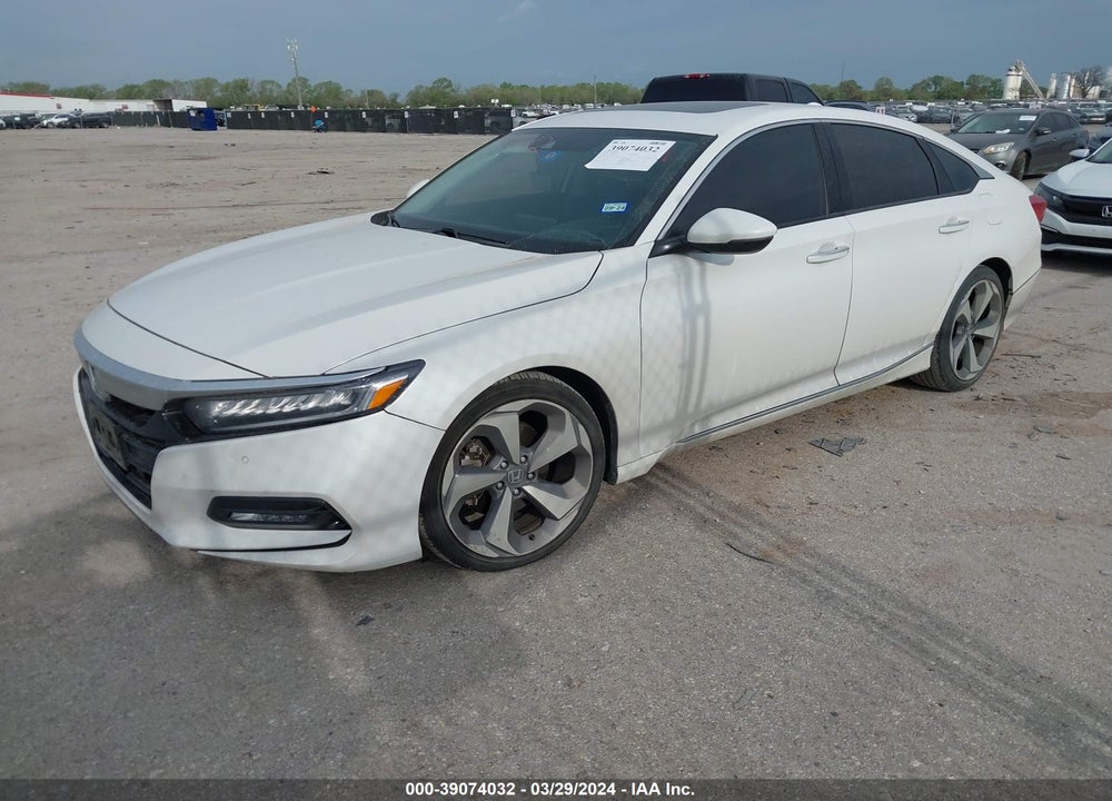 2018 HONDA ACCORD TOURING VIN: 1HGCV1F94JA163371