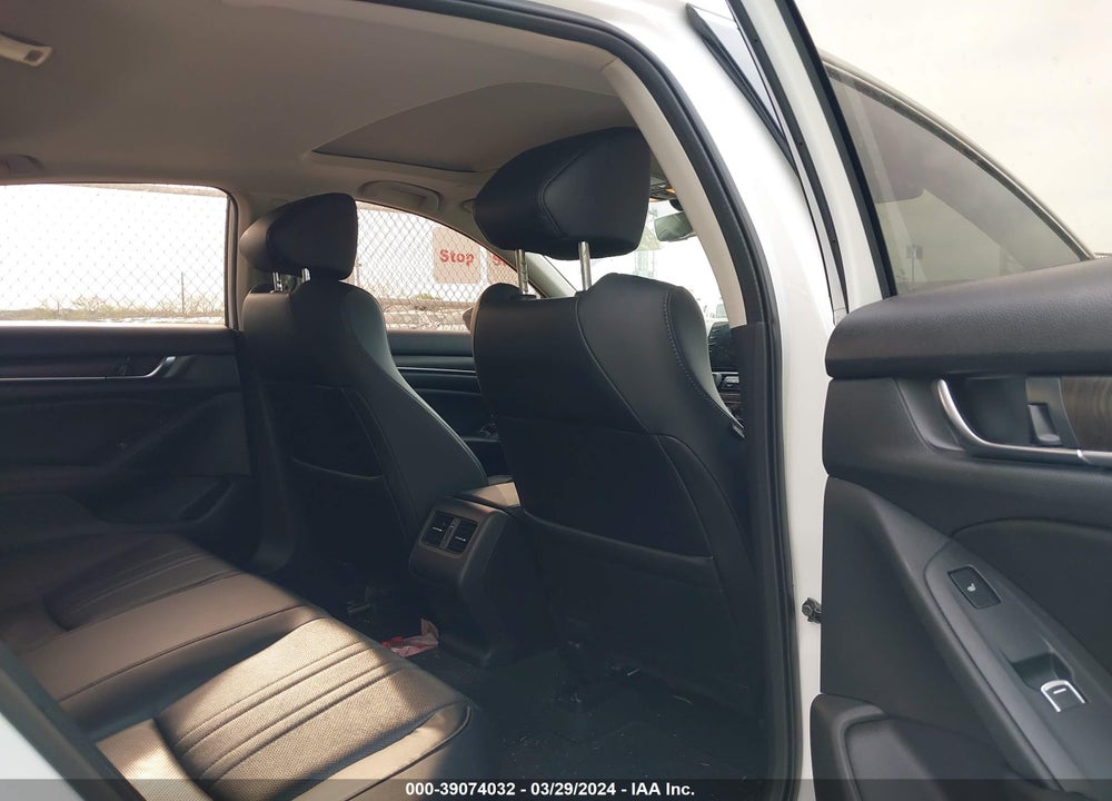 2018 HONDA ACCORD TOURING VIN: 1HGCV1F94JA163371