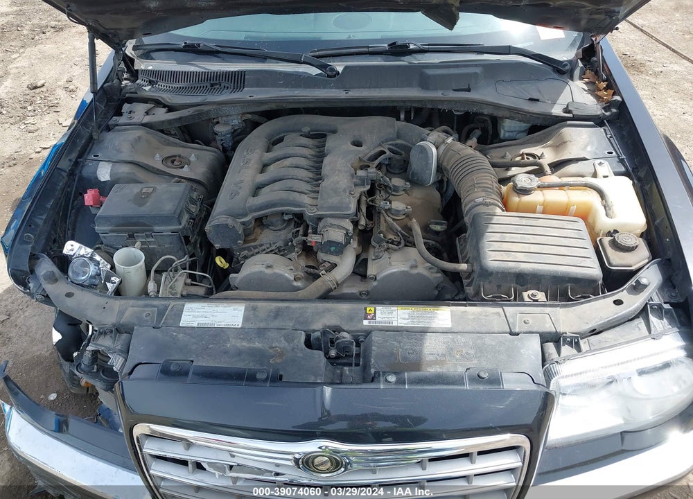 2008 CHRYSLER 300 VIN: 2C3KA33G08H236112