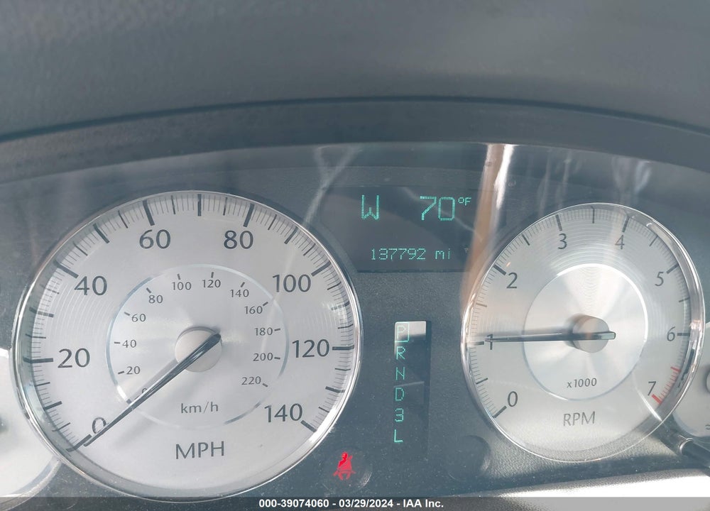 2008 CHRYSLER 300 VIN: 2C3KA33G08H236112