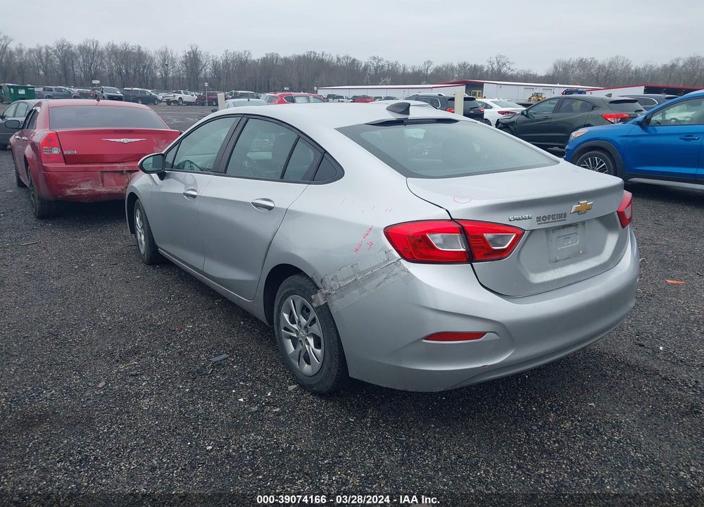 2019 CHEVROLET CRUZE LS VIN: 1G1BC5SM2K7125579