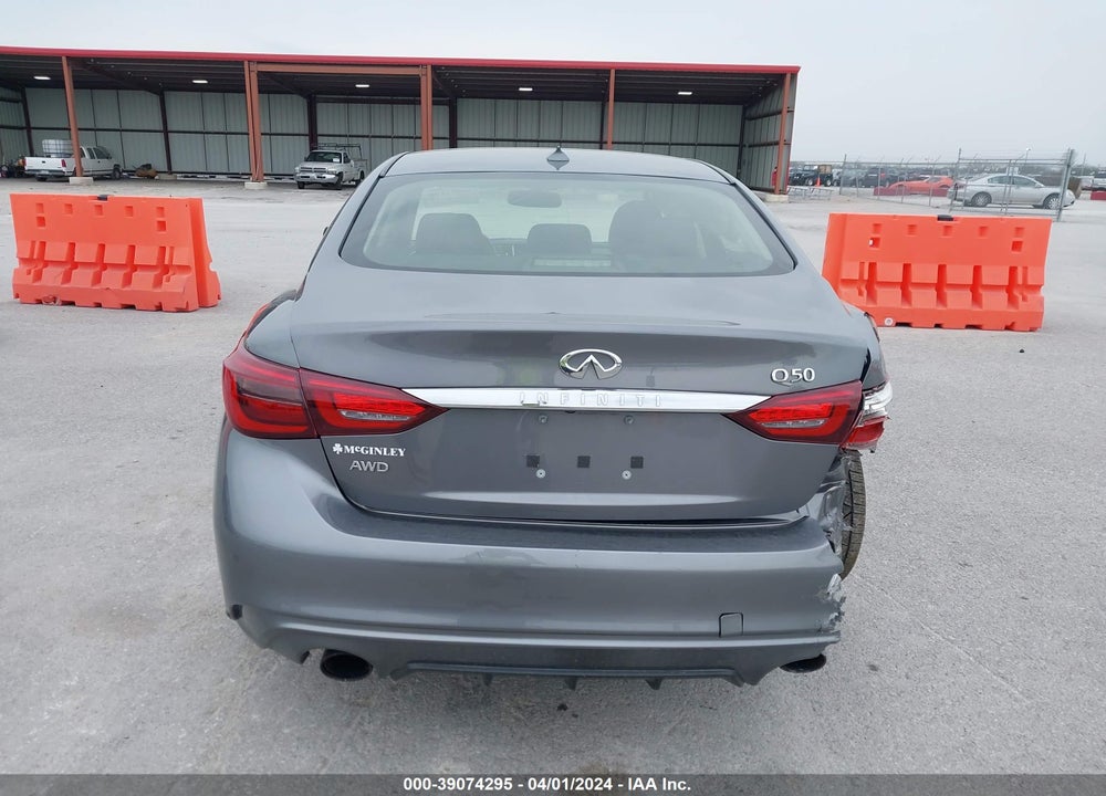 2018 INFINITI Q50 3.0T LUXE VIN: JN1EV7AR9JM444567