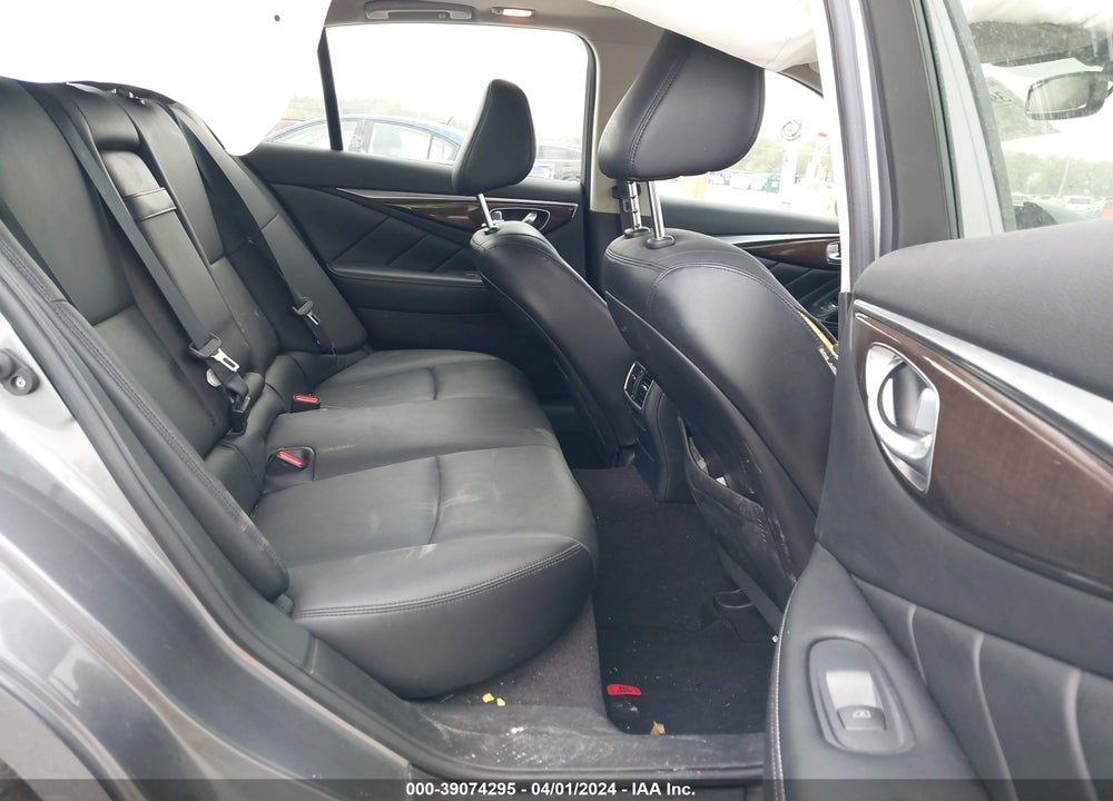 2018 INFINITI Q50 3.0T LUXE VIN: JN1EV7AR9JM444567