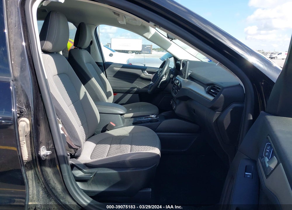 2021 FORD ESCAPE SE VIN: 1FMCU0G6XMUA05373