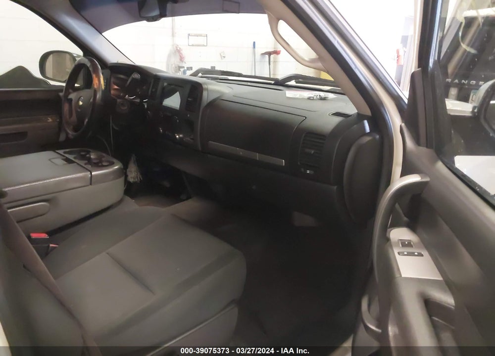 2013 CHEVROLET SILVERADO 1500 LT VIN: 3GCPKSE77DG150960