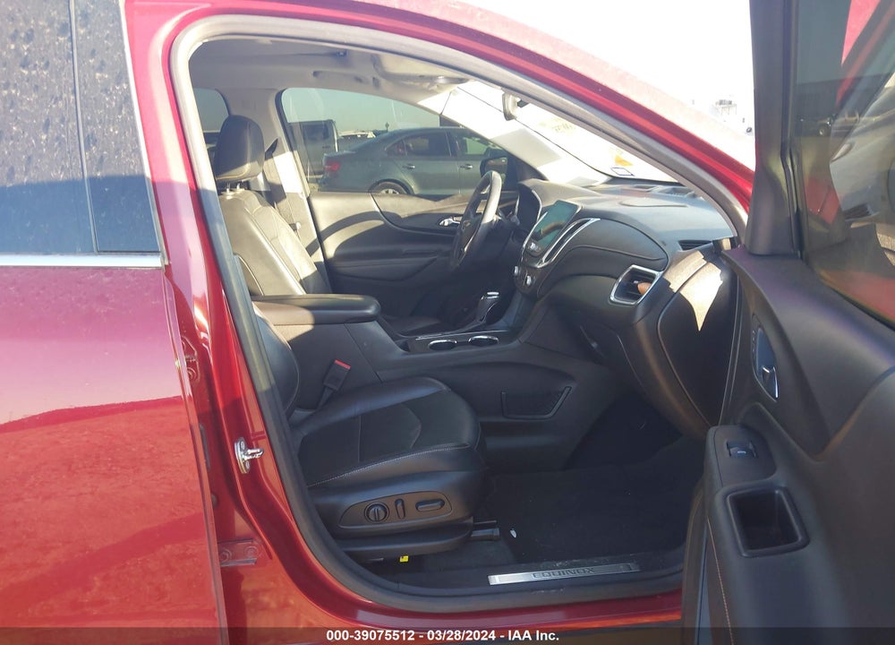 2018 CHEVROLET EQUINOX VIN: 2GNAXMEV4J6211374