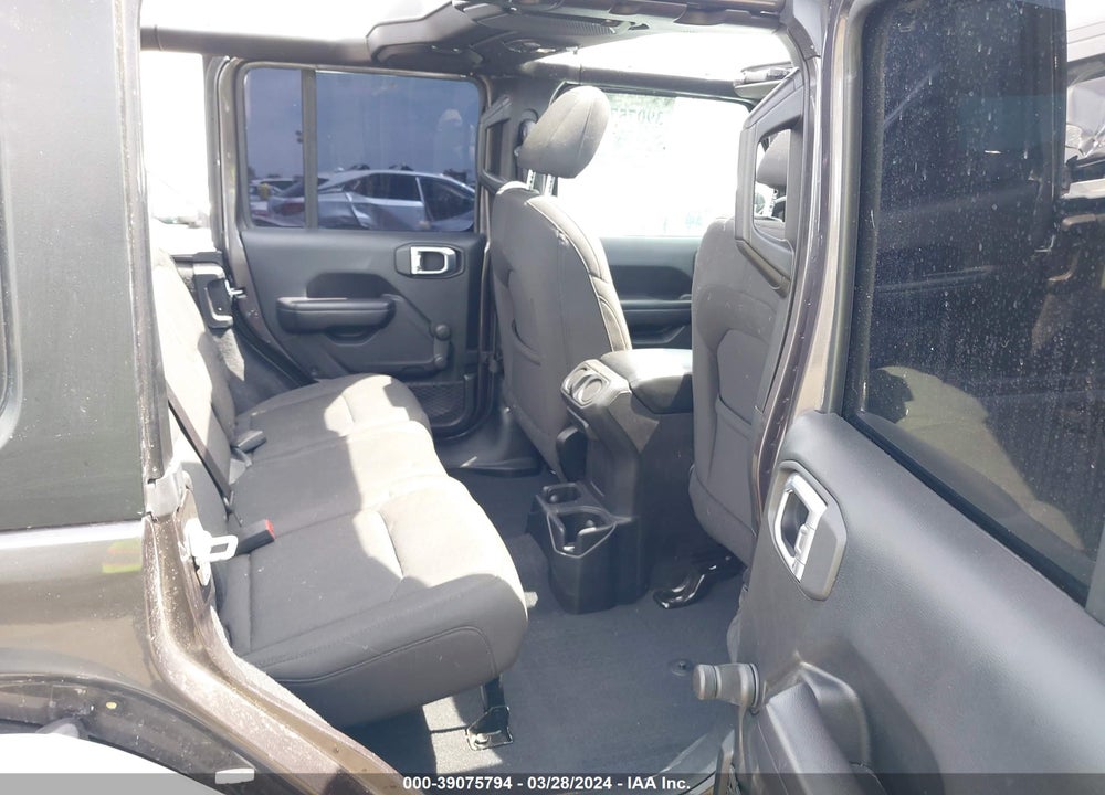 2018 JEEP WRANGLER UNLIMITED SPORT 4X4 VIN: 1C4HJXDN0JW185745