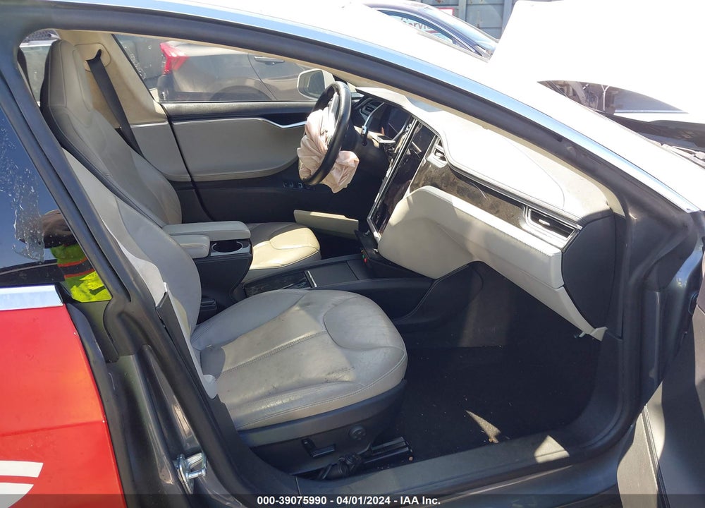 2014 TESLA MODEL S P85 VIN: 5YJSA1H18EFP32894