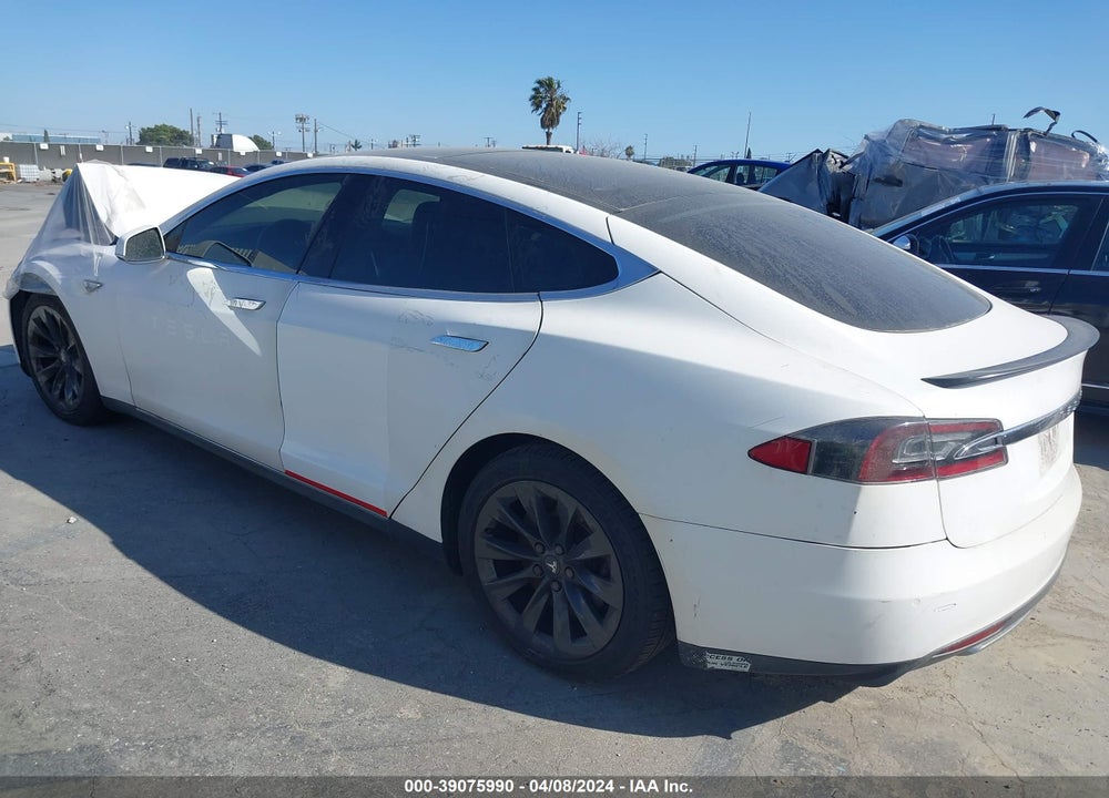 2014 TESLA MODEL S P85 VIN: 5YJSA1H18EFP32894