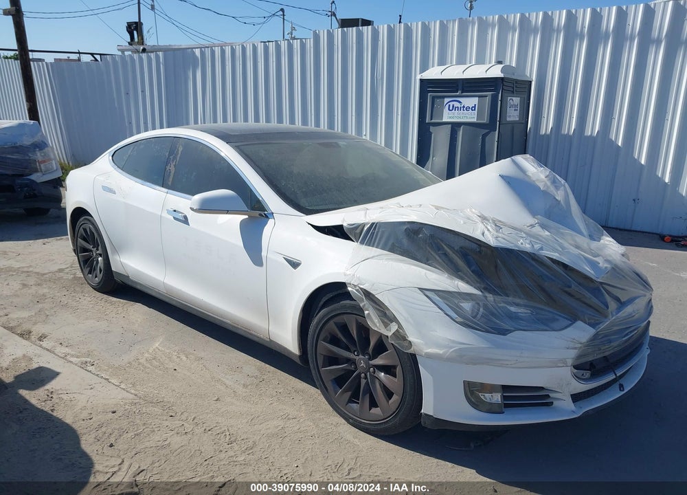 2014 TESLA MODEL S P85 VIN: 5YJSA1H18EFP32894