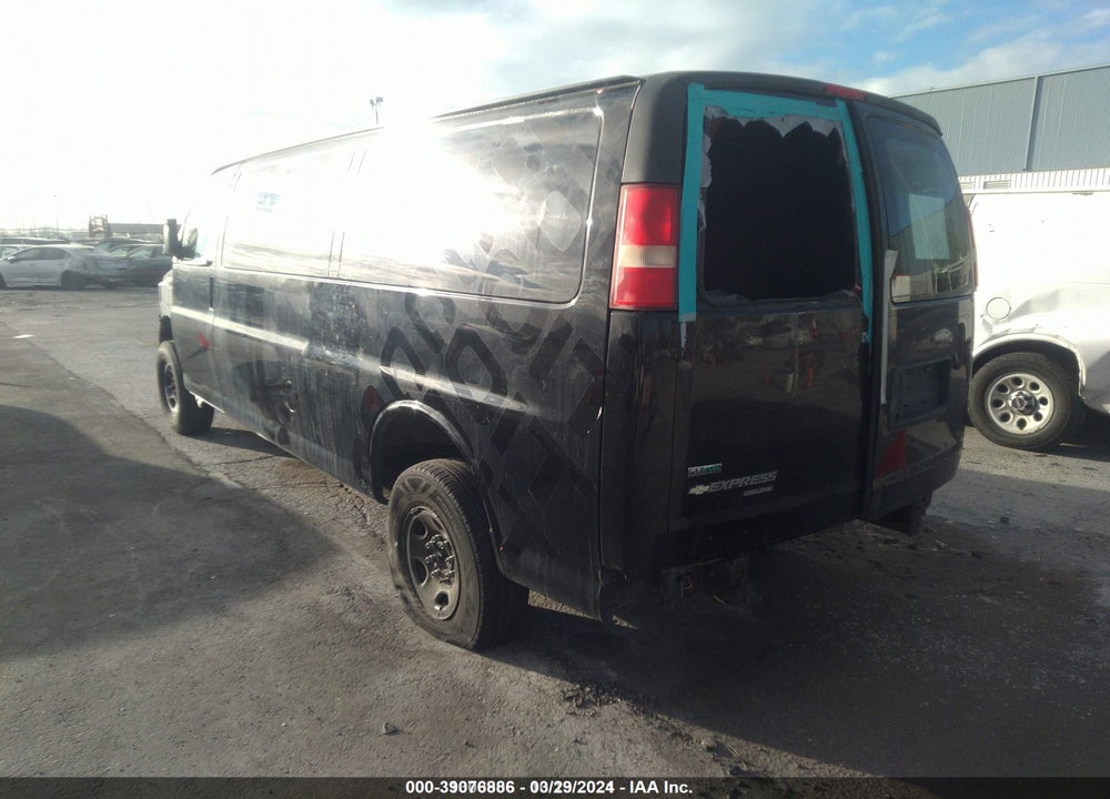 2011 CHEVROLET EXPRESS 3500 WORK VAN VIN: 1GCZGUCA5B1111901