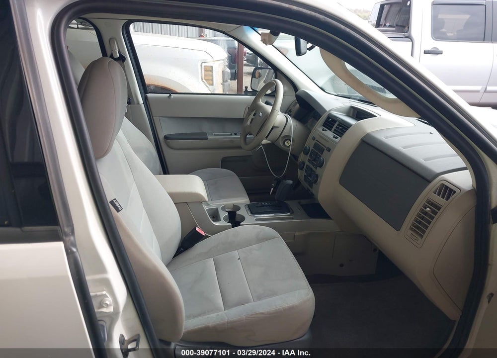 2011 FORD ESCAPE XLT VIN: 1FMCU0DG9BKB13313
