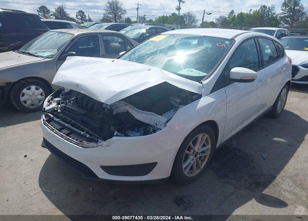 2015 FORD FOCUS SE VIN: 1FADP3K25FL252451