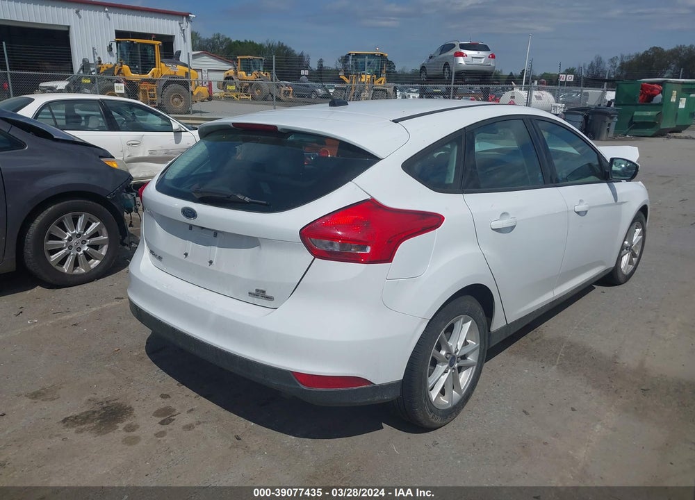 2015 FORD FOCUS SE VIN: 1FADP3K25FL252451