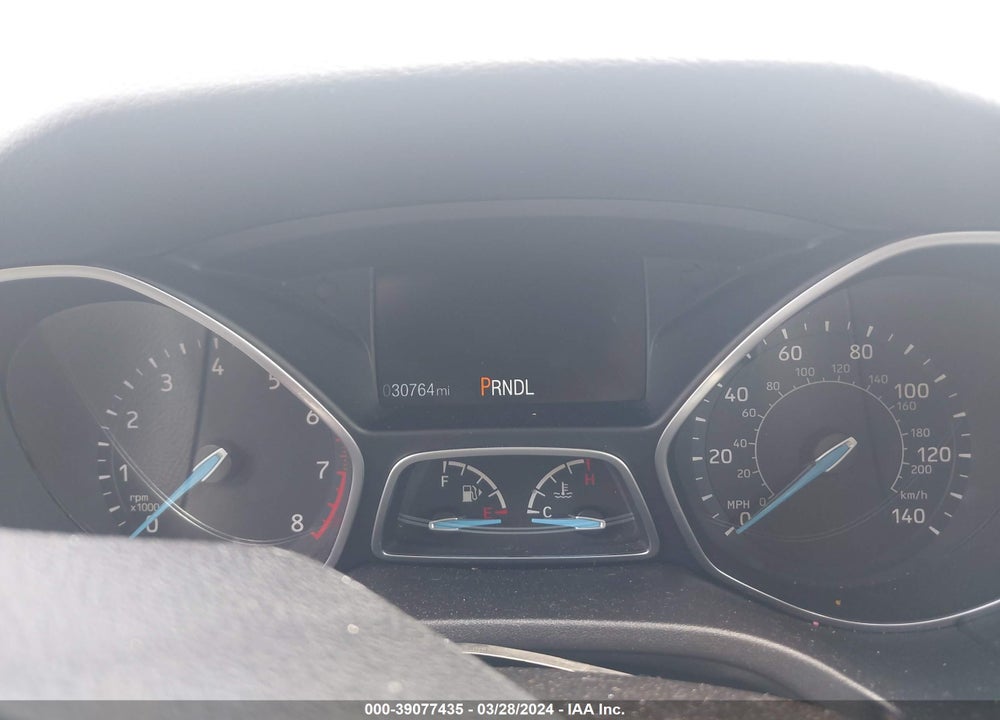 2015 FORD FOCUS SE VIN: 1FADP3K25FL252451