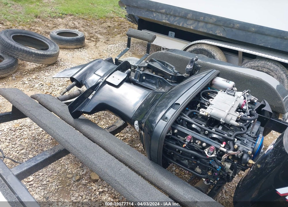 2018 BULLET BASSBOAT VIN: BBQ21T23C818