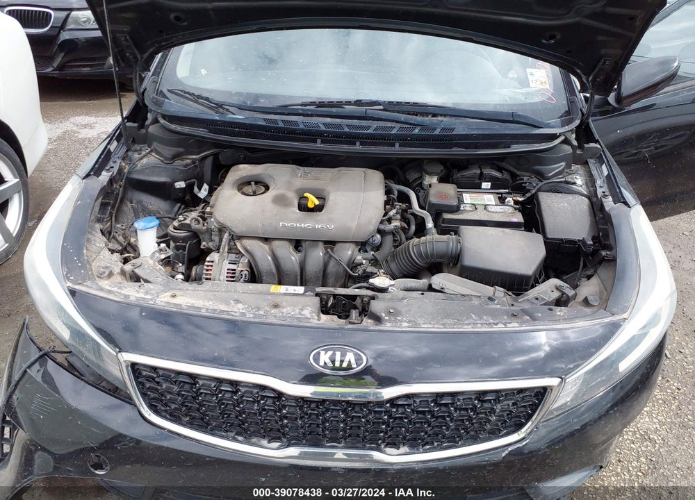 2017 KIA FORTE LX VIN: 3KPFK4A77HE070105