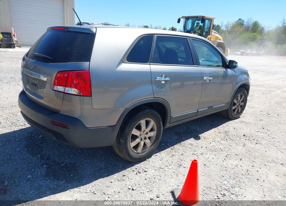 2012 KIA SORENTO LX VIN: 5XYKT3A19CG304855