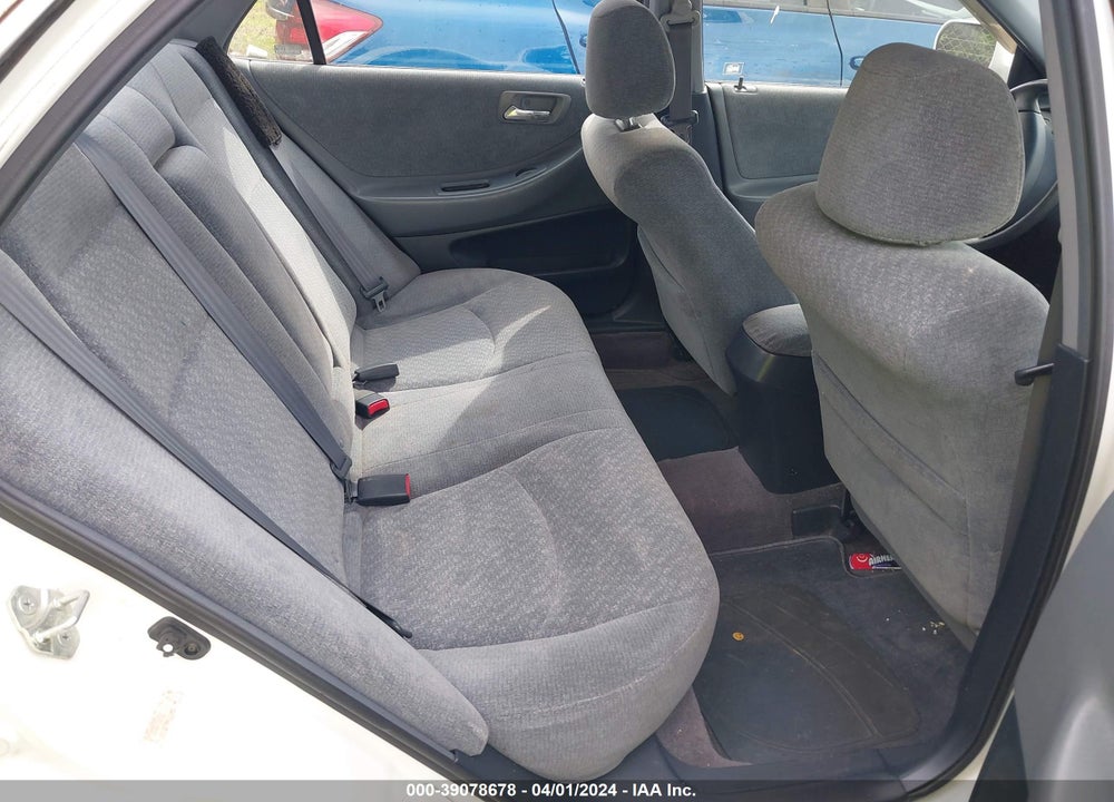2001 HONDA ACCORD 2.3 LX VIN: JHMCG564X1C000117