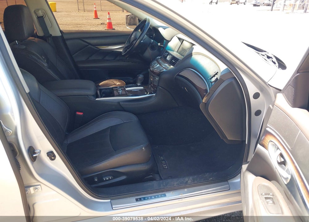 2012 INFINITI M37 VIN: JN1BY1AP0CM330143