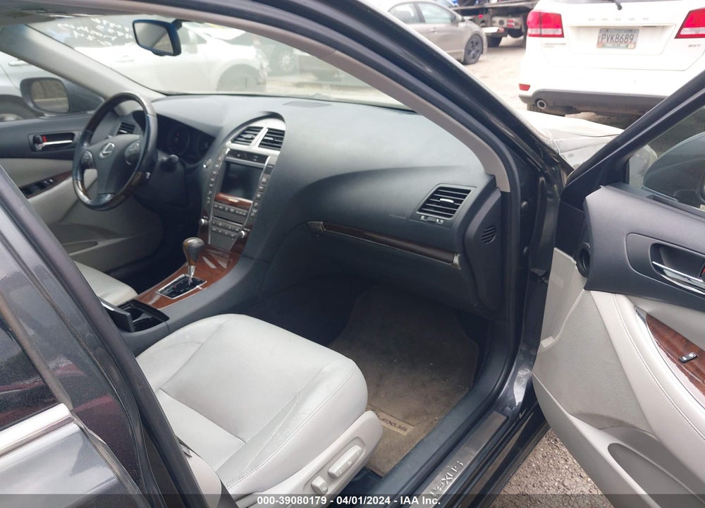 2011 LEXUS ES 350 VIN: JTHBK1EG8B2449933