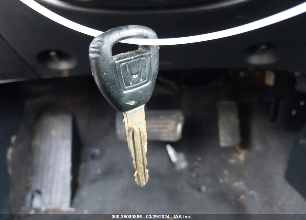 2001 HONDA CIVIC VIN: 1HGEM22541L076837