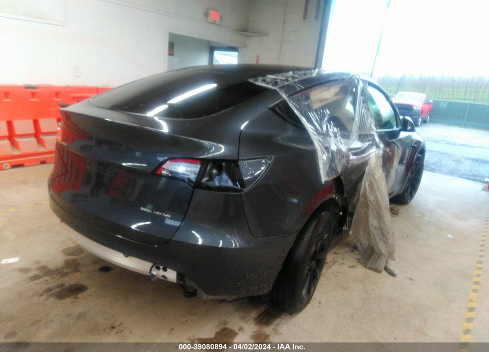 2021 TESLA MODEL Y LONG RANGE DUAL MOTOR ALL-WHEEL DRIVE VIN: 5YJYGAEE4MF144117