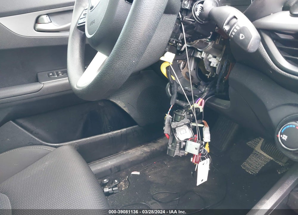 2021 KIA FORTE FE VIN: 3KPF24AD1ME266301