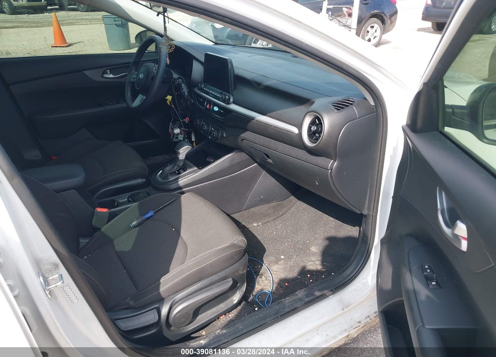 2021 KIA FORTE FE VIN: 3KPF24AD1ME266301