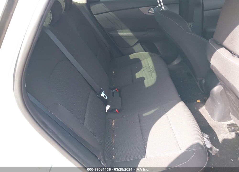2021 KIA FORTE FE VIN: 3KPF24AD1ME266301